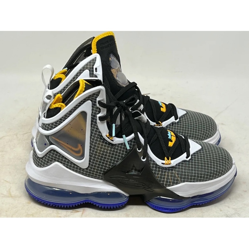NIB SZ 12 Nike Lebron 19 XIX Graduate CZ0203-002 South Beach 8 XV XI HEAT VIII X